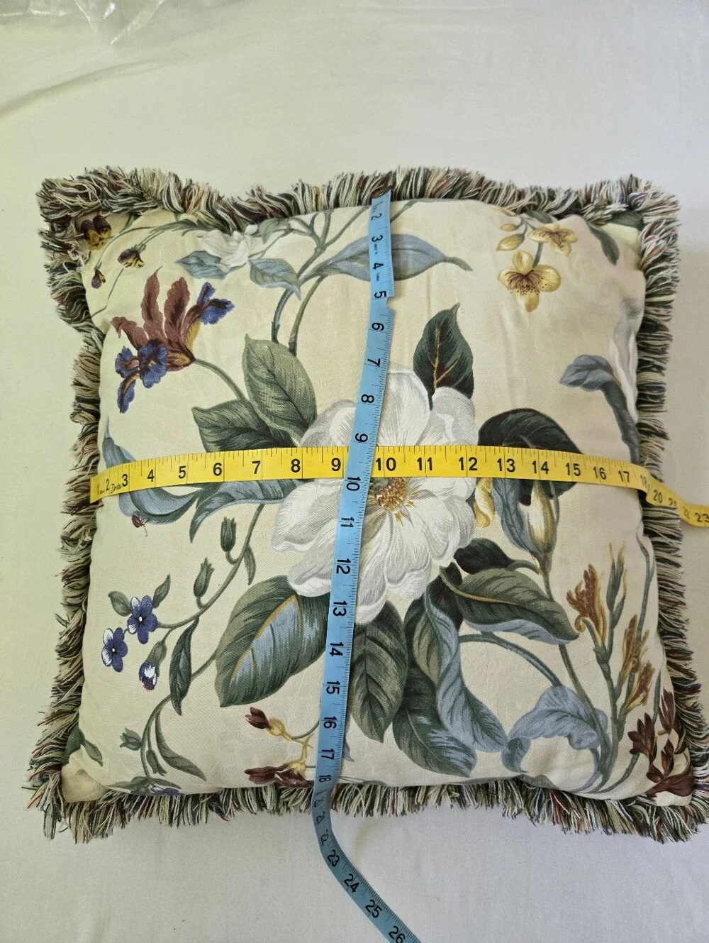 Waverly Williamsburg Garden Images III MAGNOLIA FLORAL Fringed Pillow 20